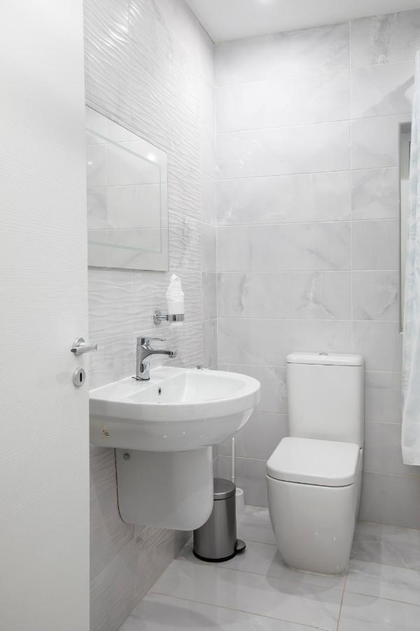 Sea View Apartment 2 Bedrooms 2 Bathrooms, 2 Minutes Away From The Sea Saint Julian's Eksteriør billede