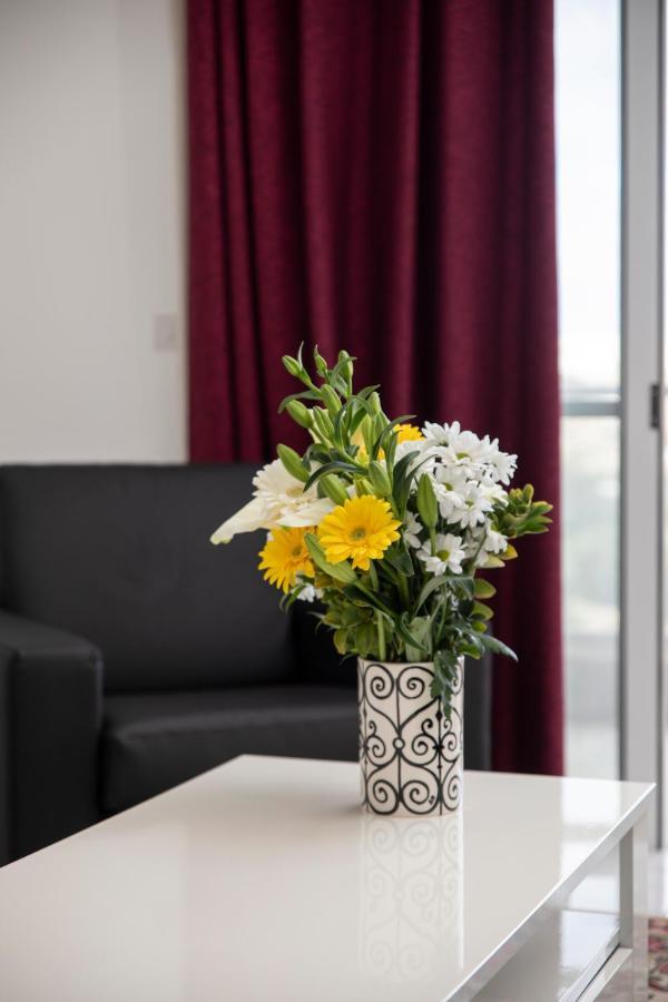 Sea View Apartment 2 Bedrooms 2 Bathrooms, 2 Minutes Away From The Sea Saint Julian's Eksteriør billede